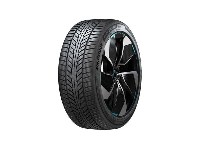 Hankook iON i*cept 215/45R20 95H